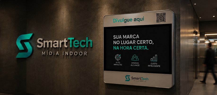 Tela SmartTech instalada em corredor de shopping, com o logo da marca aplicado na parede ao lado.